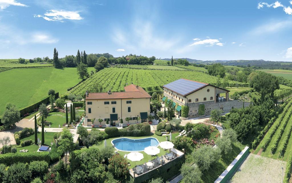 Resort Casino Di Caccia Custoza Exteriör bild