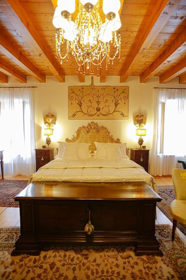 Resort Casino Di Caccia Custoza Exteriör bild